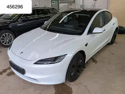 Weiß Gebraucht 2024 Tesla Model 3 RWD Limousine | 38.950 € (Fairer Preis)