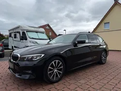 Schwarz Gebraucht 2022 BMW 320 Sport Line Limousine | 24.980 € (Superpreis)
