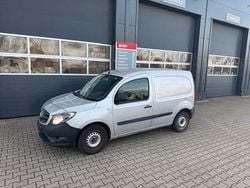 Silber Gebraucht 2019 Mercedes Citan 111 Van / Kleinbus | 12.790 € (Guter Preis)