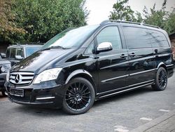 Schwarz Gebraucht 2011 Mercedes Viano Edition Van / Kleinbus | 18.900 € (Fairer Preis)