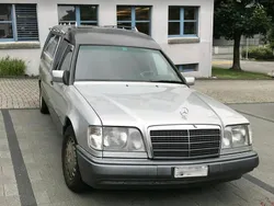 Silber Gebraucht 1996 Mercedes E280 | 6.900 € (Fairer Preis)
