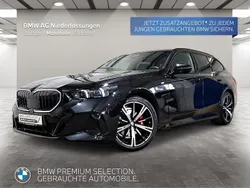 Schwarz Gebraucht 2024 BMW 520 Comfort Edition Kombi | 51.909 € (Guter Preis)