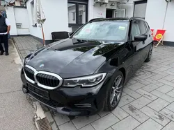 Schwarz Gebraucht 2020 BMW 318 Sport Line Kombi | 17.980 € (Fairer Preis)