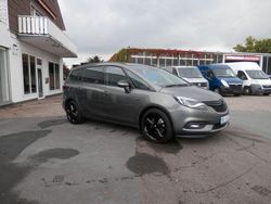Grau Gebraucht 2017 Opel Zafira Innovation Van / Kleinbus | 14.390 € (Fairer Preis)