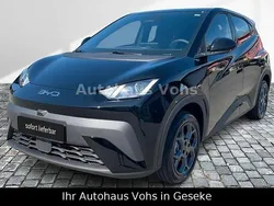 Blau Neu 2025 BYD Dolphin Boost Kleinwagen | 25.470 € (Guter Preis)