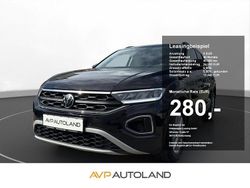 Deep black perleffekt Gebraucht 2024 VW T-Roc Life SUV | 23.920 € (Fairer Preis)