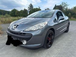 Grau Gebraucht 2009 Peugeot 207 Cabrio | 2.990 € (Fairer Preis)