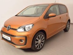 Gold metallic Gebraucht 2017 VW up! Sound Kleinwagen | 8.987 € (Guter Preis)