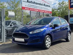 Blau Gebraucht 2016 Ford Fiesta Ambiente Kleinwagen | 5.490 € (Fairer Preis)