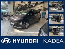 Braun Gebraucht 2024 Hyundai Staria Trend Van / Kleinbus | 38.990 € (Guter Preis)