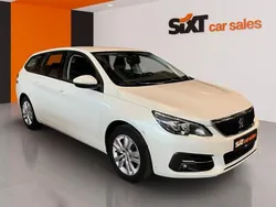 Weiß Gebraucht 2021 Peugeot 308 Active Kombi | 12.220 € (Fairer Preis)