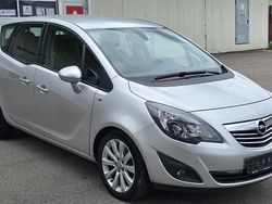 Silber Gebraucht 2011 Opel Meriva Innovation Van / Kleinbus | 4.000 € (Superpreis)