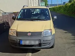 Gelb Gebraucht 2009 Fiat Panda Kleinwagen | 2.500 € (Fairer Preis)