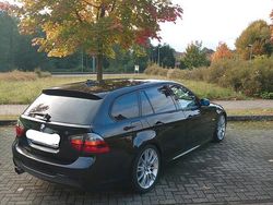 Schwarz Gebraucht 2007 BMW 325 M Sport Kombi | 7.500 €