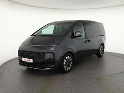 Grau Gebraucht 2022 Hyundai Staria Signature Van / Kleinbus | 47.950 € (Teuer)