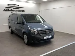 Dunkelgrau Gebraucht 2021 Mercedes e-Vito Van / Kleinbus | 18.900 €