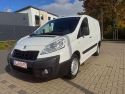 Weiß Gebraucht 2015 Peugeot Expert Avantage Van | 7.950 € (Fairer Preis)