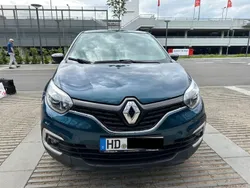 Blau Gebraucht 2019 Renault Captur LIMITED SUV | 12.990 € (Fairer Preis)