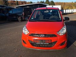 Rot Gebraucht 2012 Hyundai i10 Kleinwagen | 3.499 € (Fairer Preis)