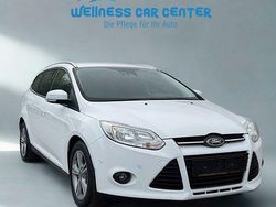 Weiß Gebraucht 2013 Ford Focus Champions Edition Kombi | 5.999 € (Fairer Preis)