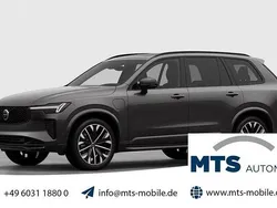 Grau Neu 2025 Volvo XC90 Plus SUV | 83.860 € (Etwas zu teuer)