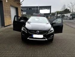 Volvo V60 CC
