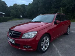 Rot Gebraucht 2009 Mercedes C200 Kombi | 8.290 € (Fairer Preis)