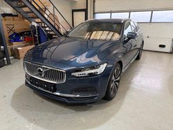Blau Gebraucht 2021 Volvo V90 Inscription Kombi | 33.990 € (Etwas zu teuer)