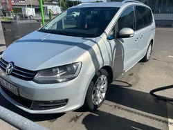 Grau Gebraucht 2012 VW Sharan Match Van / Kleinbus | 7.899 € (Superpreis)