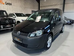 Schwarz Gebraucht 2013 VW Caddy Trendline Van / Kleinbus | 12.900 € (Fairer Preis)