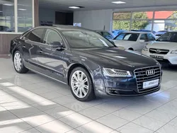 Blau Gebraucht 2015 Audi A8 Sport Limousine | 29.990 € (Fairer Preis)