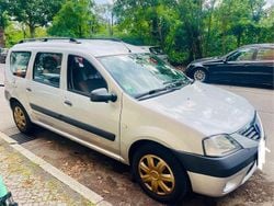 Silber Gebraucht 2007 Dacia Logan MCV Lauréate Kombi | 3.000 € (Etwas zu teuer)