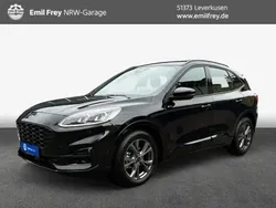 Agate black metallic Gebraucht 2023 Ford Kuga ST-Line SUV | 26.975 € (Superpreis)