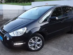 Schwarz Gebraucht 2014 Ford S-MAX Business Edition Van / Kleinbus | 11.800 € (Teuer)
