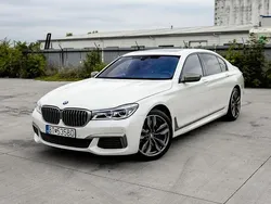Grau Gebraucht 2017 BMW M760 Limousine | 57.990 € (Superpreis)