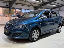 Blau Gebraucht 2007 Seat Altea Stylance Van / Kleinbus | 4.950 € (Teuer)