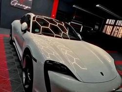 Weiß Gebraucht 2022 Porsche Taycan Sport Limousine | 64.500 € (Guter Preis)