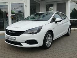 Weiß Gebraucht 2020 Opel Astra Edition Limousine | 13.590 € (Fairer Preis)