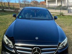 Schwarz Gebraucht 2017 Mercedes E220 AMG line Limousine | 22.999 € (Guter Preis)