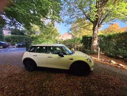 Weiß Gebraucht 2016 Mini Cooper Kleinwagen | 8.400 € (Superpreis)