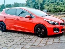 Rot Gebraucht 2015 Kia Ceed GT GT-Line Limousine | 9.800 €