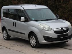 Silber Gebraucht 2017 Opel Combo Edition Van / Kleinbus | 5.500 € (Superpreis)