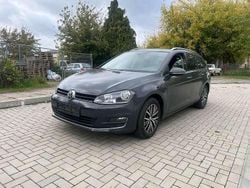 Grau Gebraucht 2016 VW Golf Alltrack Kombi | 8.900 € (Fairer Preis)