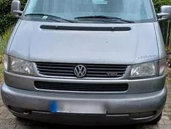 Grau Gebraucht 1996 VW T4 Van | 7.400 €