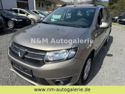 Grau Gebraucht 2015 Dacia Logan MCV Lauréate Kombi | 5.690 € (Guter Preis)