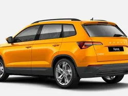Phoenixorange metallic Neu 2025 Skoda Karoq Selection SUV | 32.650 € (Guter Preis)
