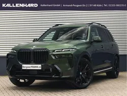 Gruen Gebraucht 2024 BMW X7 M Sport SUV | 102.340 € (Guter Preis)