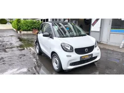 Schwarz Gebraucht 2018 Smart ForTwo Coupé Kleinwagen | 7.490 € (Guter Preis)