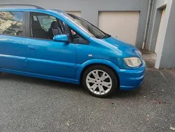 Blau Gebraucht 2005 Opel Zafira OPC Van / Kleinbus | 6.280 € (Teuer)