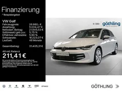 Weiß Gebraucht 2024 VW Golf VIII Life Limousine | 26.980 € (Etwas zu teuer)